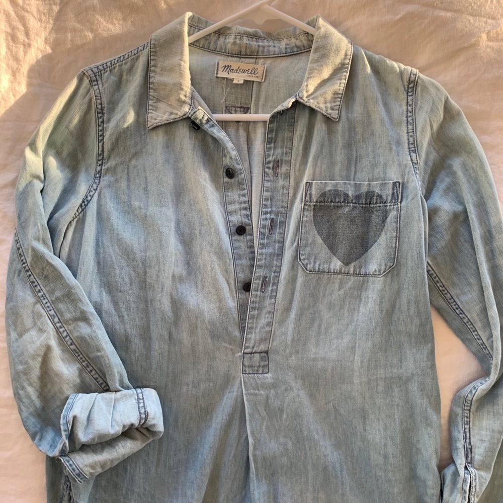 Madewell Chambray pullover with Heart detail